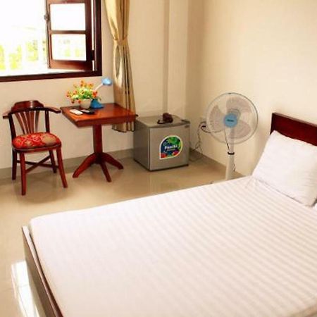Hoang Yen Guesthouse Ho Chi Minh City Exterior photo